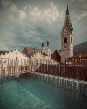 ADLER Historic Guesthouse Brixen